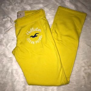 Yellow Hollister Sweat Pants Size M